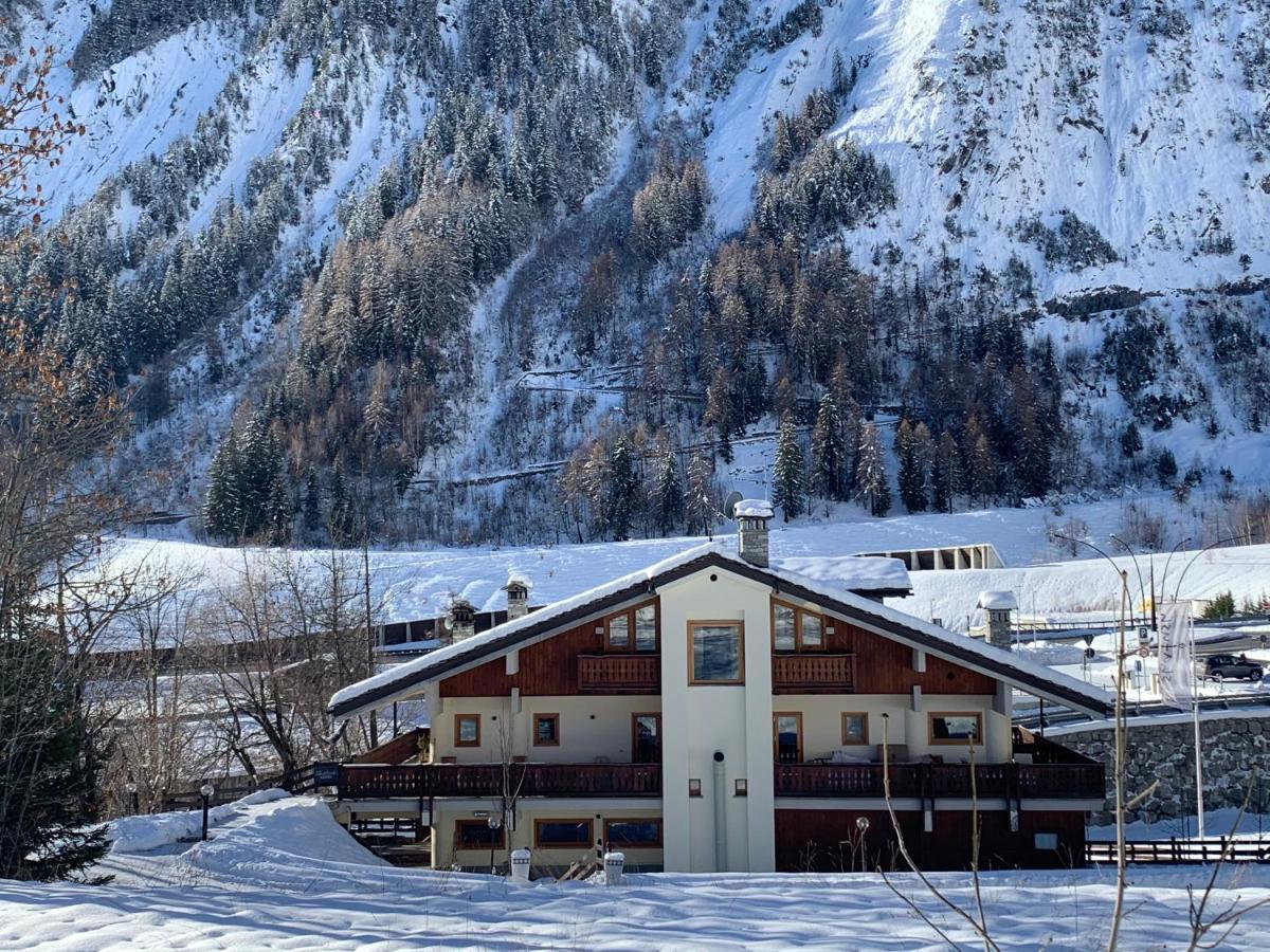 Shatush Hotel Courmayeur Exterior photo